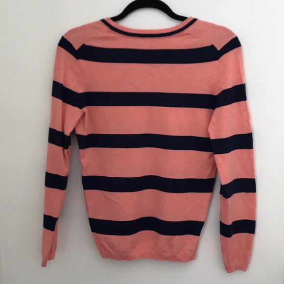 Sweater - Picture 4 of 4